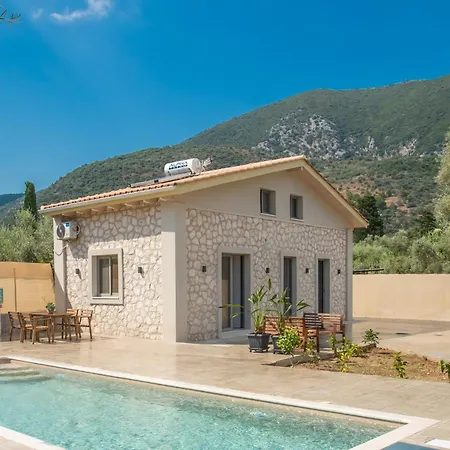 Terra Calma Luxury * Νυδρί