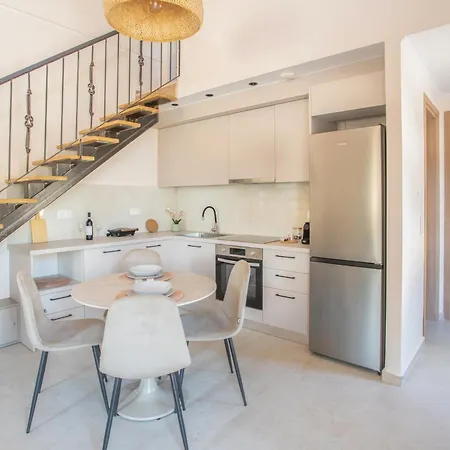 Terra Calma Luxury * Νυδρί